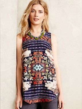 Asymmetrical Graphic Blue/Orange Tank Top. Excellent Condition NWOT Size Medium